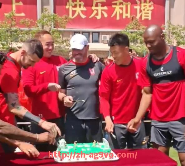 ag9游会-英超球员跑动数据统计与战术价值体现